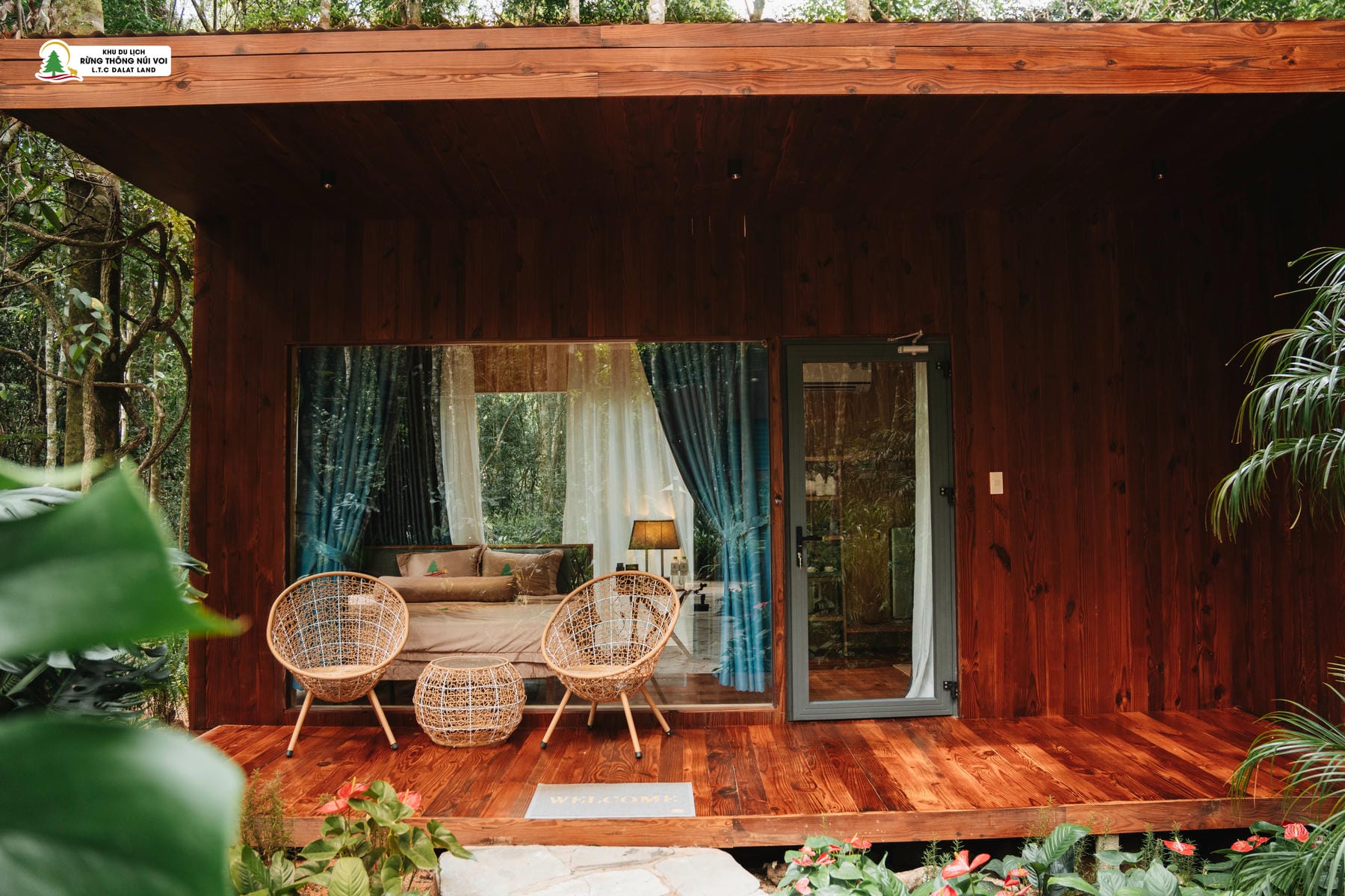 khu du lịch rừng thông núi voi